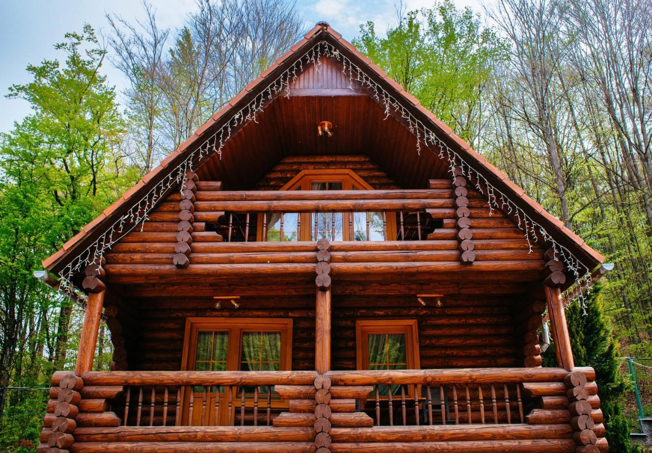 Hotel Toursit Complex Polyana Kvasova Exterior foto